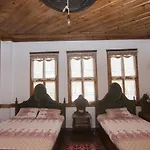 Zerde Hotel *